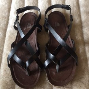 Black sandal